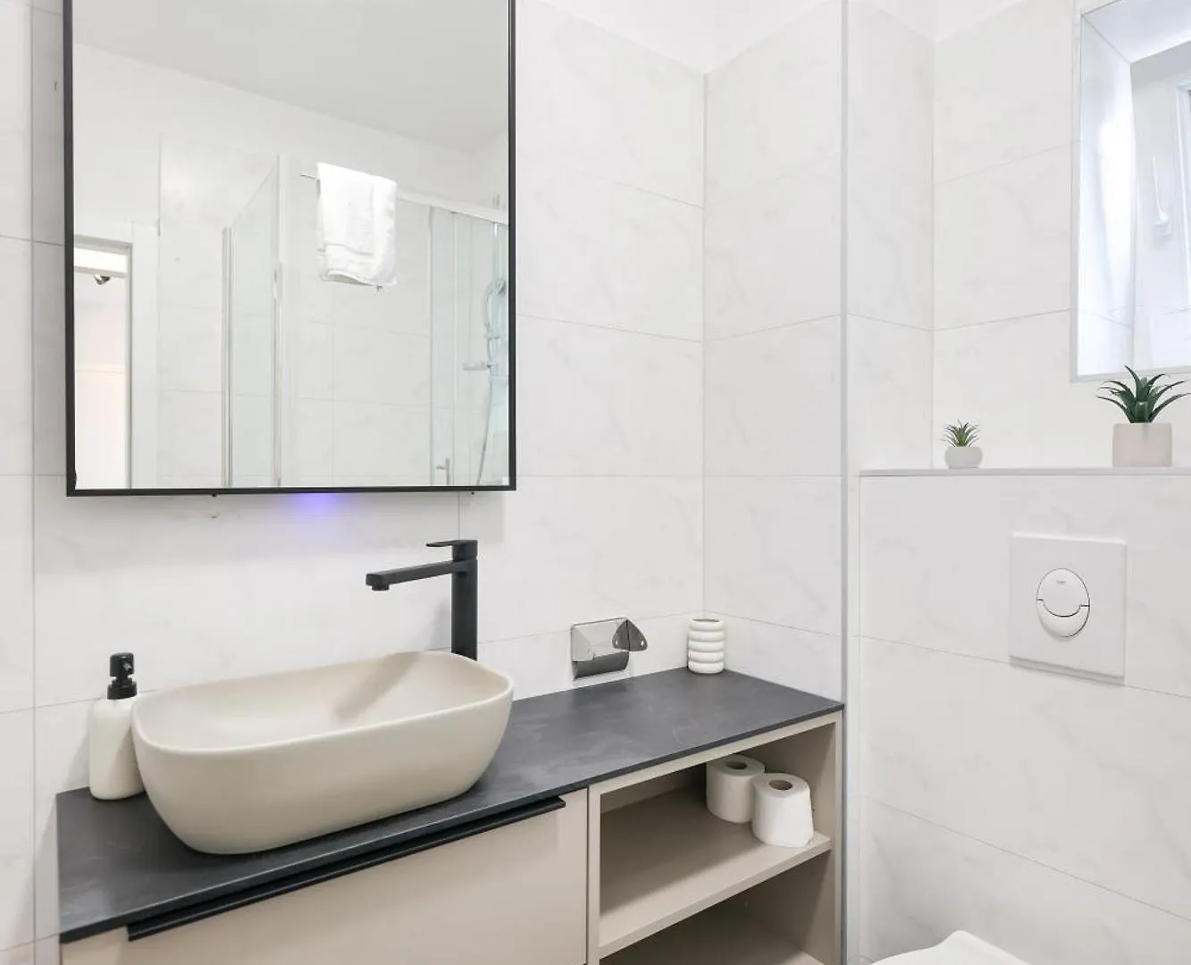 Classy Apartments In City Centar ザダル