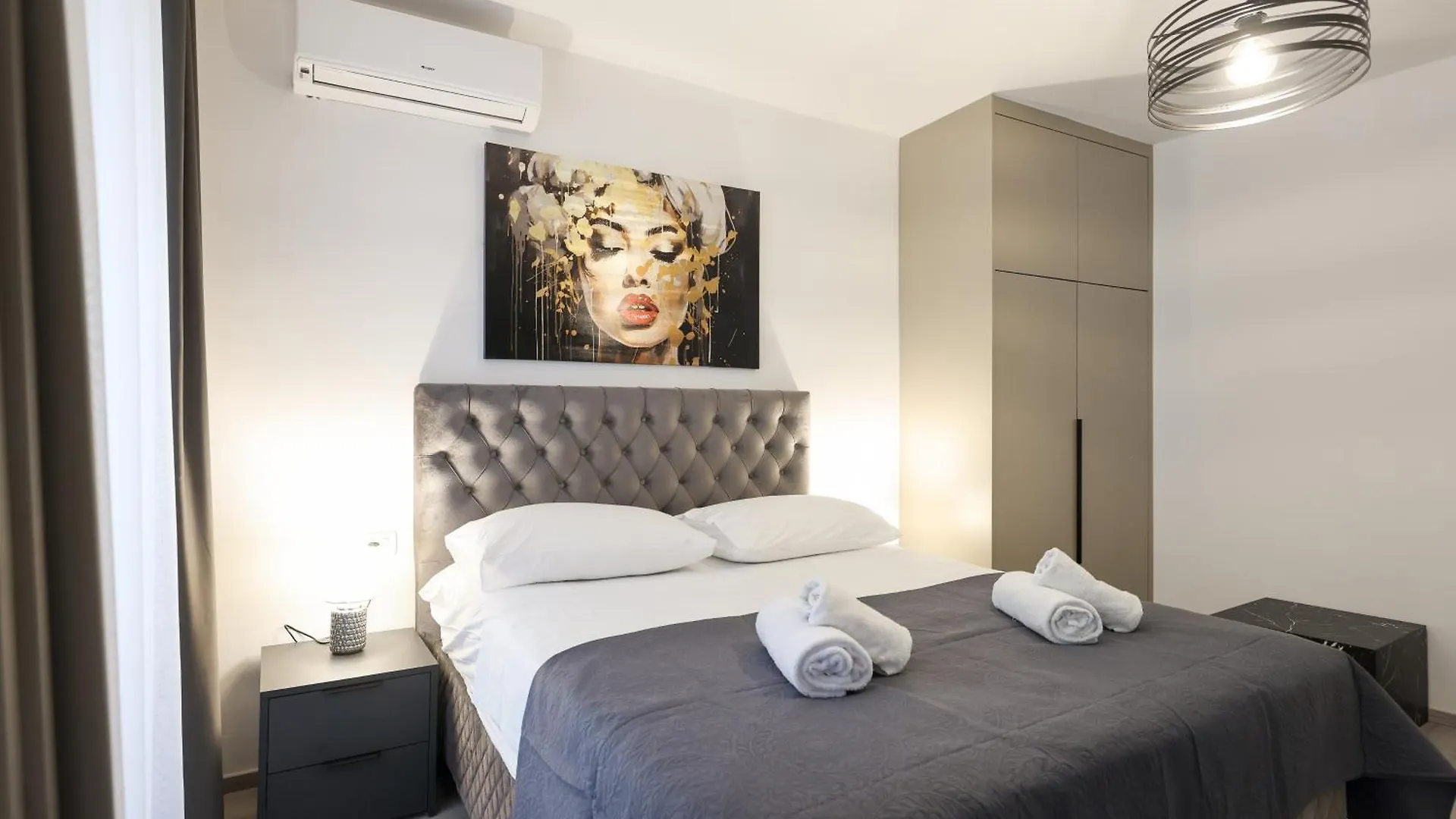 Classy Apartments In City Centar ザダル 0*,